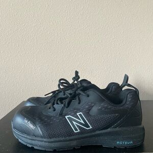 New Balance Logic Shoes Womens Sz 8.5 Black Composite Safety Toe Casual Lace Up